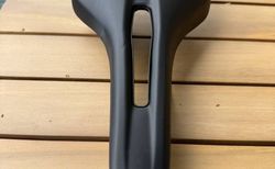 Fizik Vento Antares R1 Carbon Rail 140mm Sattel Rennrad | Fizik Vento Antares R1 Carbon Rail 140mm Sattel Re | velomarkt.ch