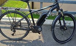 E-bike Cube. Batteria Bosch 400W recente | Batteria di 400W cambiata di recente. Fatta manutenzione regolare dei componenti meccanici. | velomarkt.ch