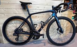 Trek Emonda SL7 taglia 54 del 2022 | Trek Emonda SL7 (54) in carbonio blu del 2022 | velomarkt.ch