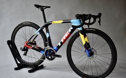 Super schnelles Trek Domane RSL All-Road Carbon Rennvelo (52) | SRAM AXS, Roval Rapide C38 | velomarkt.ch