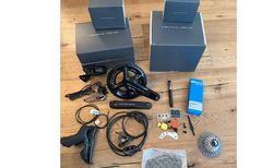 Dura Ace Gruppe. DI2 9200. Fast alle Teile neu | Kurbel 172.5, 34/50. 11-30 Kassette | velomarkt.ch