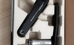 SRAM Red E1 DUB Kurbelsatz (175mm) | Wenig gebrauchte SRAM Red Kurbeln (Jg. 2024) | velomarkt.ch