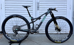 STOLL P32 - 003 | schwarz / mintgrün, M, SRAM Transmission XX SL | velomarkt.ch