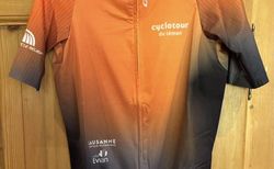 Q36.6 Cyclotour Trikot x 3 zum Preis von einem! kaufen in St. Gallen #1 | velomarkt.ch