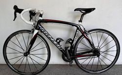 Rennvelo Carbon – Shimano Ultegra – Mavic Ksyrium SL | Frisch gewartet, eingestellt und fahrbereit | velomarkt.ch