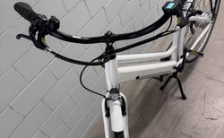 City/Trekking E-Bike Tiefeinstieg – Shimano 7-Gang, LCD-Display, neuwertig kaufen in Zurich #5 | velomarkt.ch