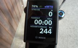 Elektrovelo E-Bike Trek Rail 9.8 GX AXS Gen3 Grösse L Black/Marigold/Red kaufen in Zürich #5 | velomarkt.ch