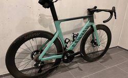 Canyon Aeroad CF SLX 8, Grösse M, Ultegra DI2, neuwertig kaufen in Zürich #3 | velomarkt.ch
