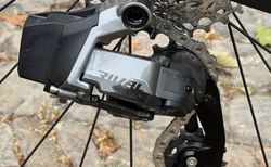 Pinarello X3 Sram Rival AXS Fulcrum / matt schwarz kaufen in Zürich #4 | velomarkt.ch