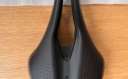 Sattel Fizik Argo Tempo 15cm | Endurance Sattel für Rennvelos | velomarkt.ch