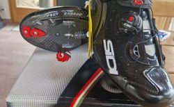 Sidi Wire Carbon, Strassenschuh, Grösse 42.5, Netto 180 CHF | Geschäftsauflösung, deswegen zu attraktivem Preis! | velomarkt.ch
