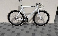 Bahnrad | Ribble Cycles Pista plus Ersatzteile | velomarkt.ch
