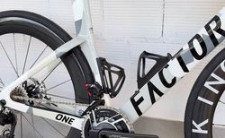 2025 Factor ONE - SRAM Red w- Power Meter kaufen in Friburgo #3 | velomarkt.ch