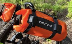 Aeroe Spider Rear Rack mit zwei Aufnahmen und Taschen kaufen in Lucerne #2 | velomarkt.ch