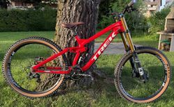 TREK Session 9.9 DH 27.5 Race Shop Limited | Keep on rollin′ baby | velomarkt.ch