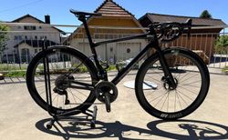 BMC Roadmachine Two Gr. 51 | BMC Roadmachine Two mit DT Swiss Laufräder | velomarkt.ch