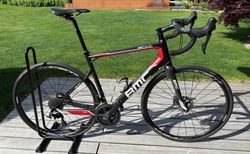 Rennrad BMC Granfondo GF01 Disc 105 | Komfort-Rennrad BMC Granfondo GF01 Disc Grösse 56 | velomarkt.ch