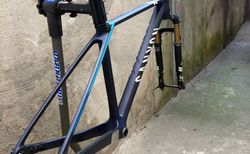 CANYON EXCEED CF SLX 29 - M - 2024 - XC RACERAHMEN INKL. GABEL UND COCKPIT kaufen in Zürich #2 | velomarkt.ch