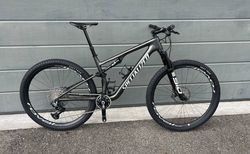 Specialized Epic 8 Expert | Epic 8 Expert | velomarkt.ch