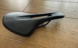 Fizik Vento Antares R5 140mm Sattel kaufen in Lucerna #2 | velomarkt.ch