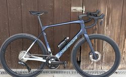 Merida SCULTURA ENDURANCE 9000 Shimano Ultegra, Grösse L | Shimano Ultegra Di2 12-fach, praktisch neu | velomarkt.ch