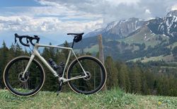 Cannondale Synapse Hi-Mod - Ultegra Di2, HolloGram-Carbon-Räder | Gebraucht in sehr gutem Zustand, Grösse 58 | velomarkt.ch