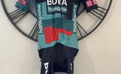 BORA Hansgrohe Radrennanzug, Grösse S kaufen in Solothurn #1 | velomarkt.ch