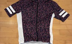 Rapha Classic Imperial Works + Rapha, Women's Core Bib Shorts &amp; Jersey+ Flyweight Wind Jacket kaufen in Zurich #5 | velomarkt.ch