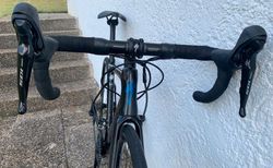 Specialized Tarmac SL6 Disc RH52 2x11 Shimano 105 kaufen in Ticino #2 | velomarkt.ch