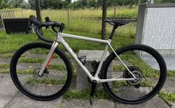 OPEN Gravel Bike Grösse S | SRAM Rival / GX /Enve Sattelstütze, Vorbau, Lenker | velomarkt.ch