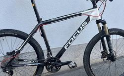 FOCUS BLACK FOREST CARBON | Top Angebot | velomarkt.ch