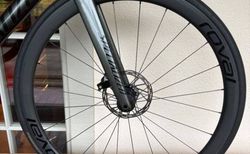 SPECIALIZED TARMAC SL8 EXPERT 56 (2024) Rival AXS kaufen in Zurich #4 | velomarkt.ch