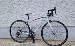 Rennvelo Trek Silque S Compact | Trek Silque S Compact mit Carbon Rahmen | velomarkt.ch