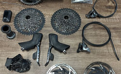 Sram Red Schaltgruppe 1x12 komplett | Sram Red Schaltgruppe 1x12 komplett | velomarkt.ch