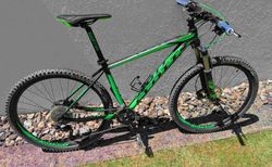 SCOTT SCALE 750 - Hardtail - 27.5 Zoll - black/green | Frontgefedertes 27.5 Zoll Scott | velomarkt.ch