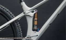 YT Industries Izzo Core 4 kaufen in Berne #5 | velomarkt.ch