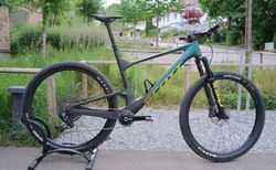 Scott Spark RC Team Issue AXS XL – Carbon XC Fully mit Quarq Powermeter | Scott Spark RC Team Issue AXS in Grösse XL | velomarkt.ch