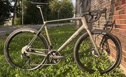 Arc8 Escapee DB | Grösse L, Shimano UIltegra Di2, Radsatz DT Swiss | velomarkt.ch