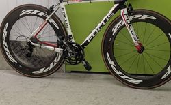 Renner Focus Izalco Pro mit Zipp 28er Rädern RH 50cm | Renner Focus Izalco Pro mit Zipp 28er Rädern RH 50 | velomarkt.ch