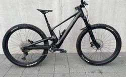 SCOTT GENIUS 920 (2023) | Carbon frame full suspension moutain bike | velomarkt.ch