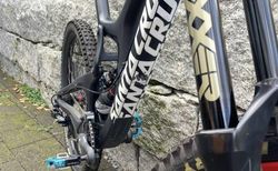 Santa Cruz V10 Carbon 27.5" CC kaufen in Solothurn #2 | velomarkt.ch