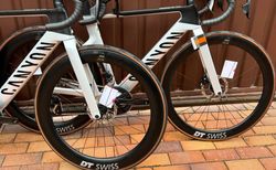 2024 Canyon Aeroad CF SLX 7 Disc eTap kaufen in Obvaldo #5 | velomarkt.ch