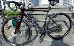Scott Addict 30 - Full Carbon | Viel Velo für wenig Geld | velomarkt.ch