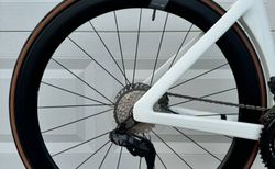 Canyon Aeroad CF SLX Di2 2025 kaufen in Berne #2 | velomarkt.ch