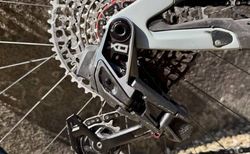 Pivot Cycles SHUTTLE SL PRO XO Eagle Transmission 2024 kaufen in Bern #4 | velomarkt.ch