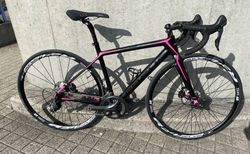 Fokus Cayo Disc Carbon Rennrad für Frauen kaufen in Appenzell Rhodes-Intérieures #2 | velomarkt.ch
