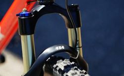 Commencal Absolut 4X — Custom Nostalgia Build kaufen in Zug #5 | velomarkt.ch