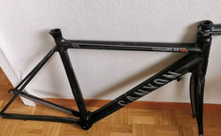Canyon Ultimate CF SLX Rennrad Carbon Rahmenset Rh 54 | Canyon Ultimate CF SLX Rennrad Carbon Rahmenset | velomarkt.ch