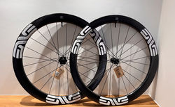 Enve SES 4.5 Rennrad Aero Laufradsatz, 12x100 12x142 | Enve SES 4.5 Rennrad Aero Laufradsatz,12x10012x142 | velomarkt.ch