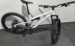 Commencal meta V5 Size L | 2024 perfect condition | velomarkt.ch